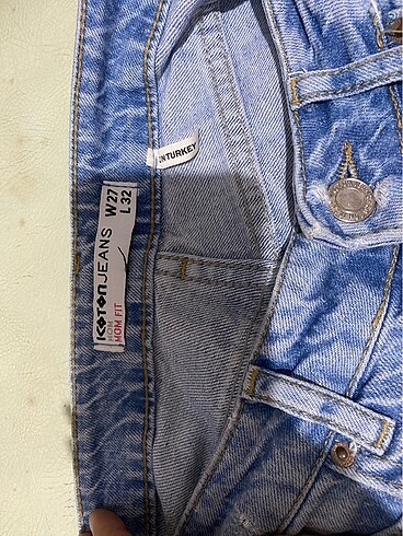 27 Beden Mom jean