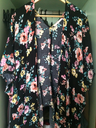 Bershka Kimonol