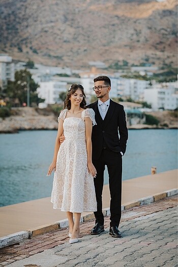 Nişan elbisesi