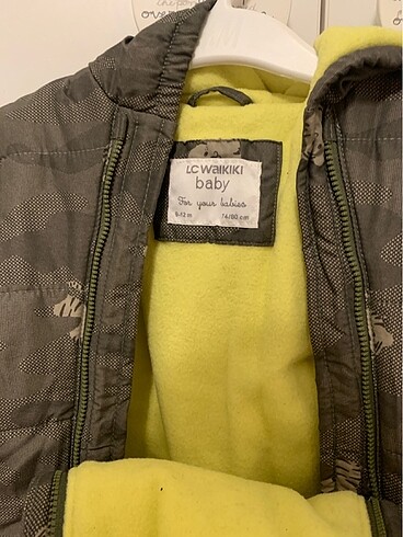 LC Waikiki Astronot mont