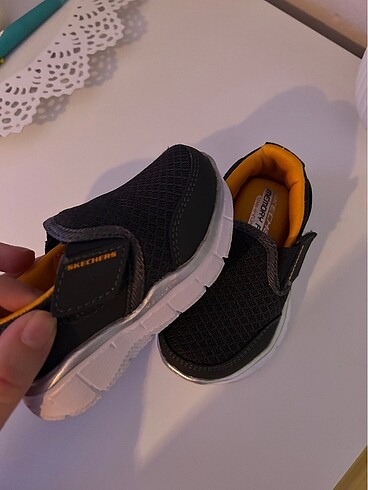 21 Beden Skechers bebek spor Ayakkabısı