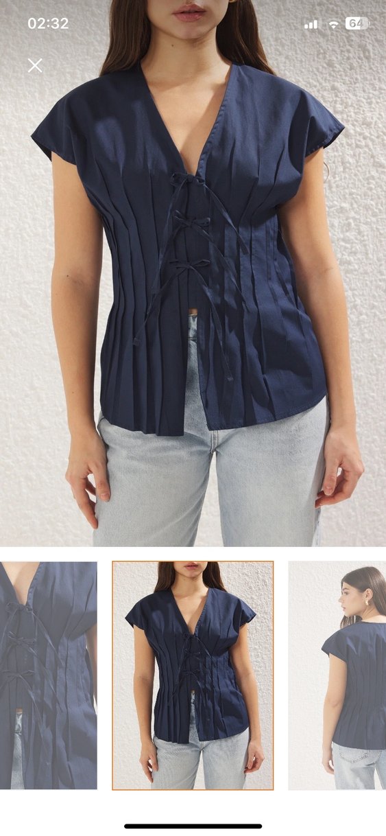 Piliseli V Yaka Kolsuz Lacivert Bluz - Görsel 4