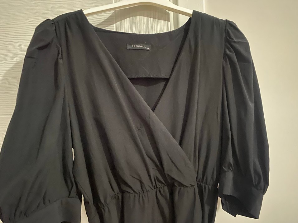 Siyah V Yaka Midi Goth Elbise - Görsel 3