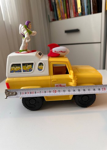 Toy Story Buzz Pizza planet araba seti - Görsel 5