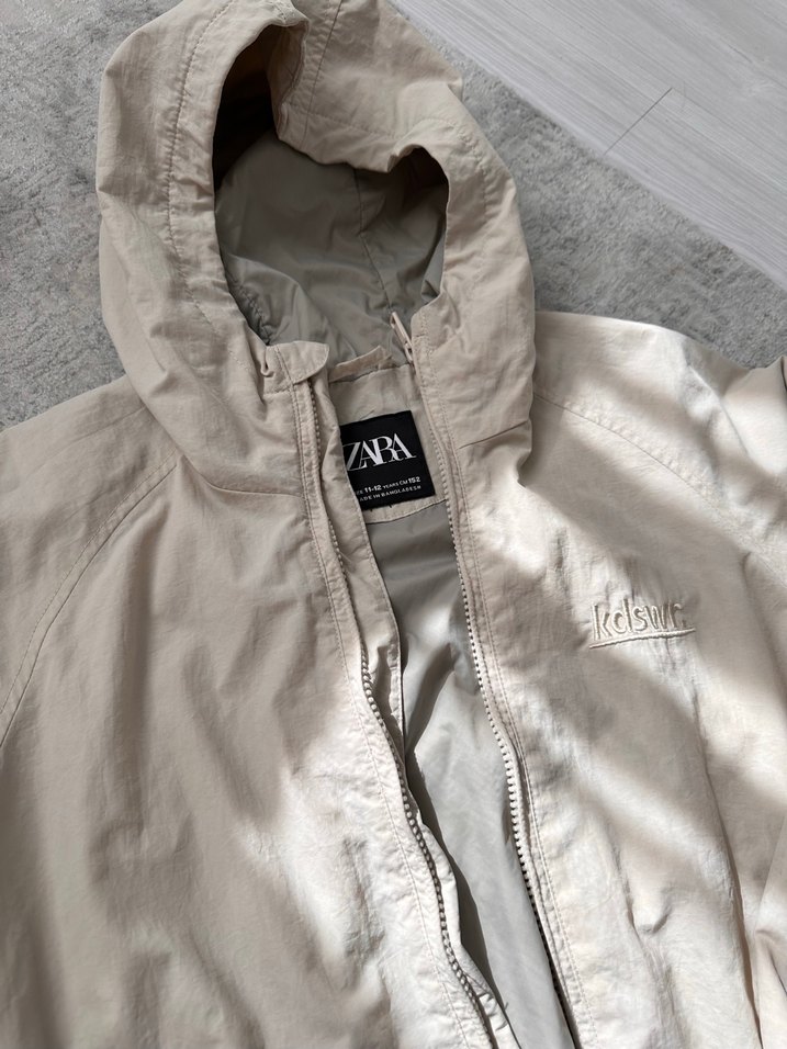 Zara 11-12 yaş 152 cm çocuk rüzgarlık - Görsel 5