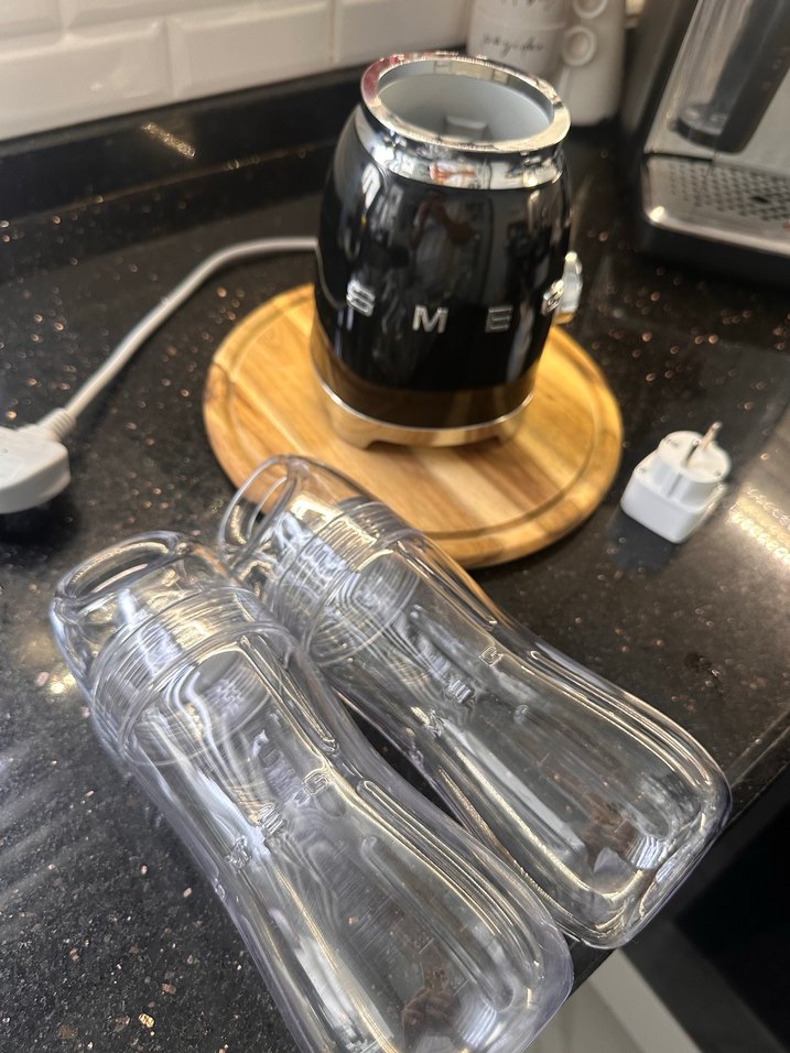 Smeg kişisel blender - Görsel 4