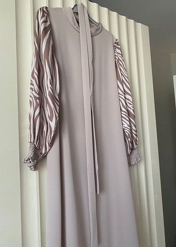 Diğer Zebra Desenli Bej Uzun Kollu Uzun Elbise