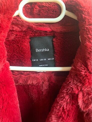 Bershka Kaban mont