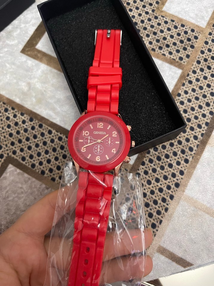 Kırmızı Kadın Kol Saati - Görsel 4