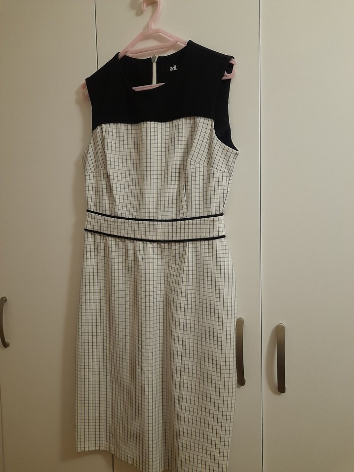 adil ışık Kolsuz Midi Kalem Elbise - Görsel 2