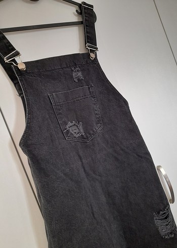 Siyah Yırtık Detaylı Kısa Kot Salopet - Görsel 2