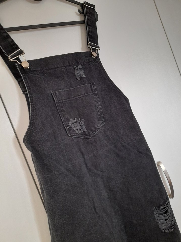 Siyah Yırtık Detaylı Kısa Kot Salopet - Görsel 2