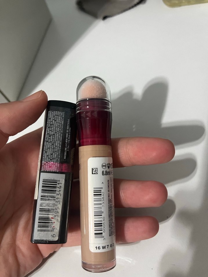 Maybelline Eraser Kapatıcı ve ruj - Görsel 2