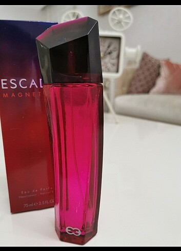 Escada ESCADA MAGNETİSM 75 ML 