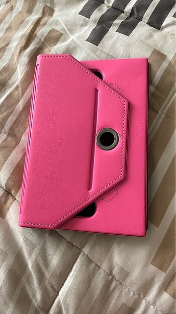 Tablet kılıfı