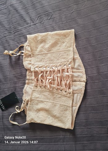 Bej Dantel Detaylı Straplez Büstiyer - Görsel 3