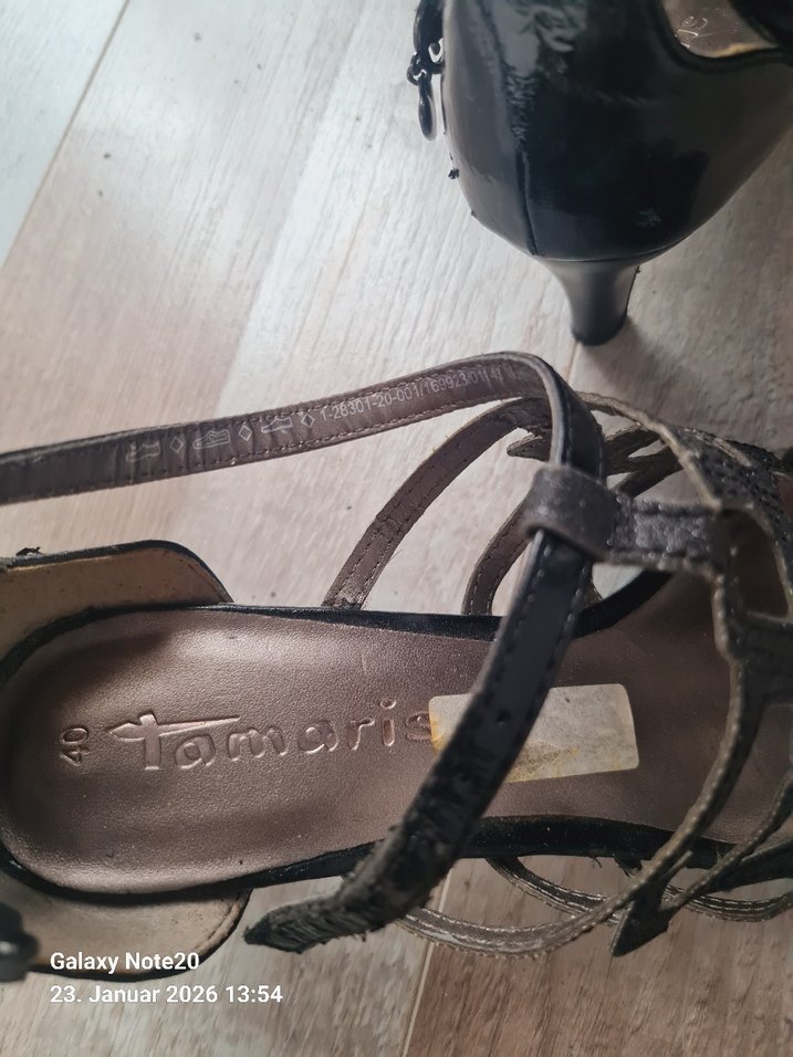 Kemerli Siyah Yılan Derisi Desenli Dolgu Topuklu Kadın Ayakkabı - Görsel 3