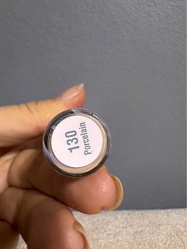 L'Oréal Paris Gözaltı kapatıcı