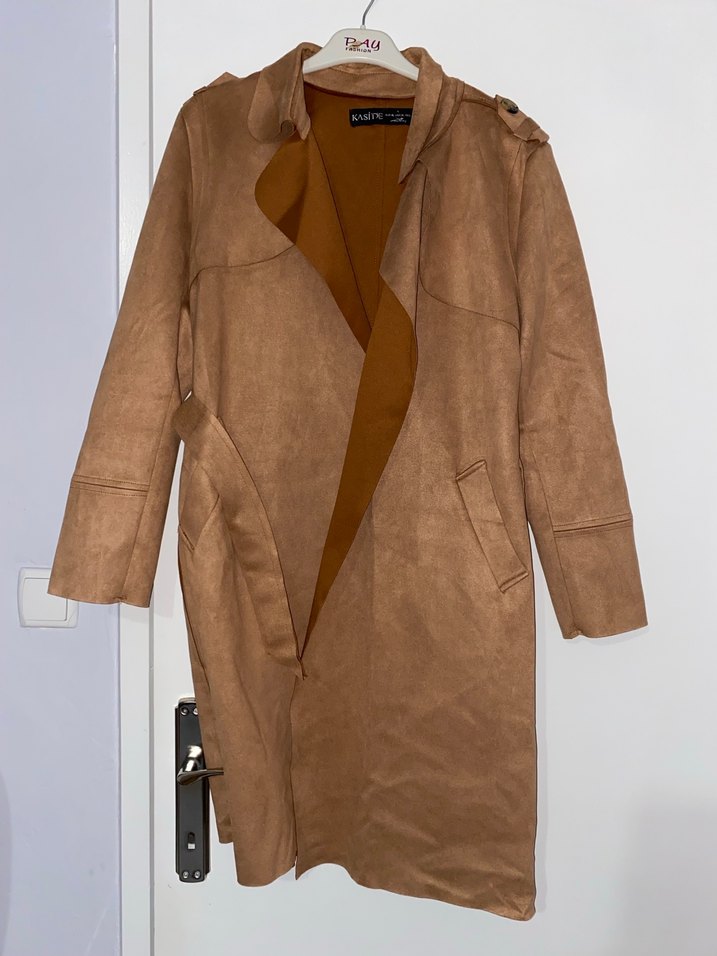 Kadın Bej Süet Uzun Kuşaklı Trençkot - Görsel 2