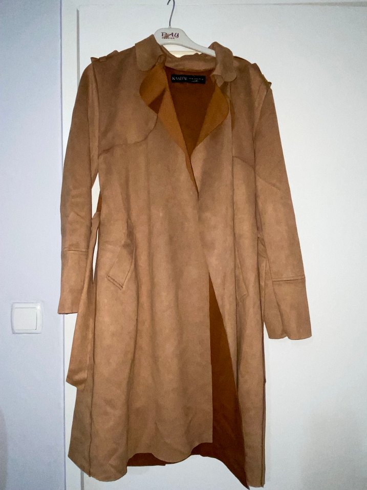 Kadın Bej Süet Uzun Kuşaklı Trençkot - Görsel 4