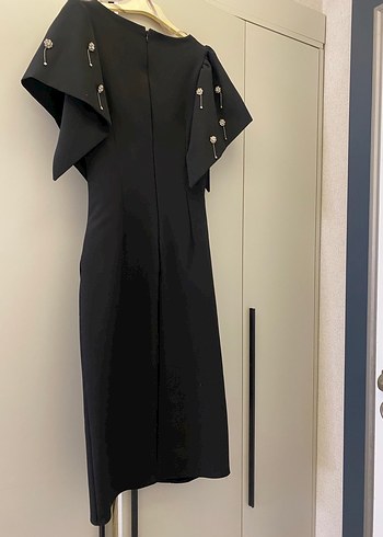 Kısa Kollu Drapeli Siyah  Elbise - Görsel 6