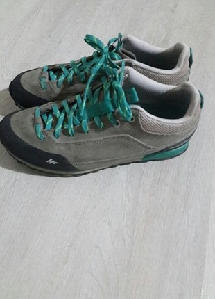 Spor ayakkabi