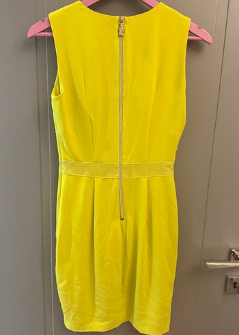38 Beden sarı Renk Sarı Versace Yakalı Midi Kadın Elbise