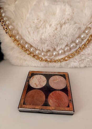 Parlak Bej Tonlarda Dörtlü Göz Farı Paleti - Görsel 2