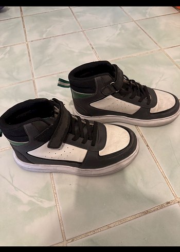 Yeşil Yılan Desenli Erkek Çocuk Spor Ayakkabı - Görsel 2