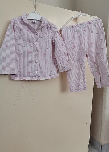 Pijama takımı