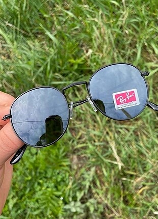 Rayban güneş gözlüğü