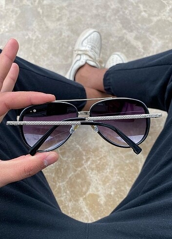 Beden siyah Renk Lacoste unisex güneş gözlüğü