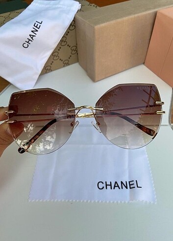 Chanel Chanel kadın güneş gözlüğü 