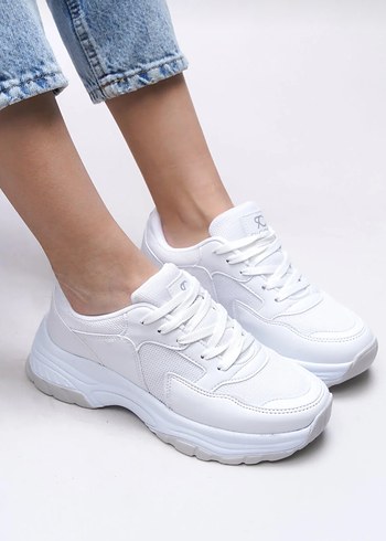 Beyaz Bağcıklı Kadın Spor Ayakkabı - Görsel 3