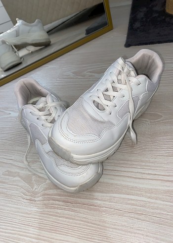 Beyaz Bağcıklı Kadın Spor Ayakkabı - Görsel 6