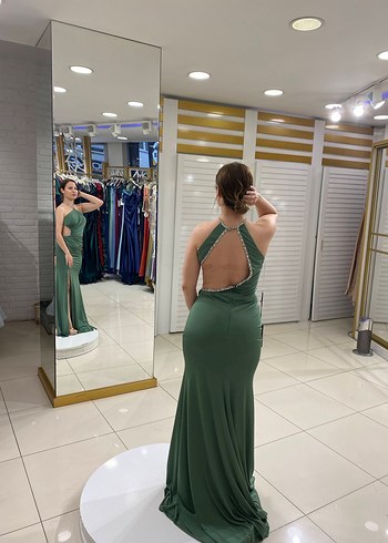 Drapeli Asimetrik Yaka Kadın Midi Elbise - Görsel 5