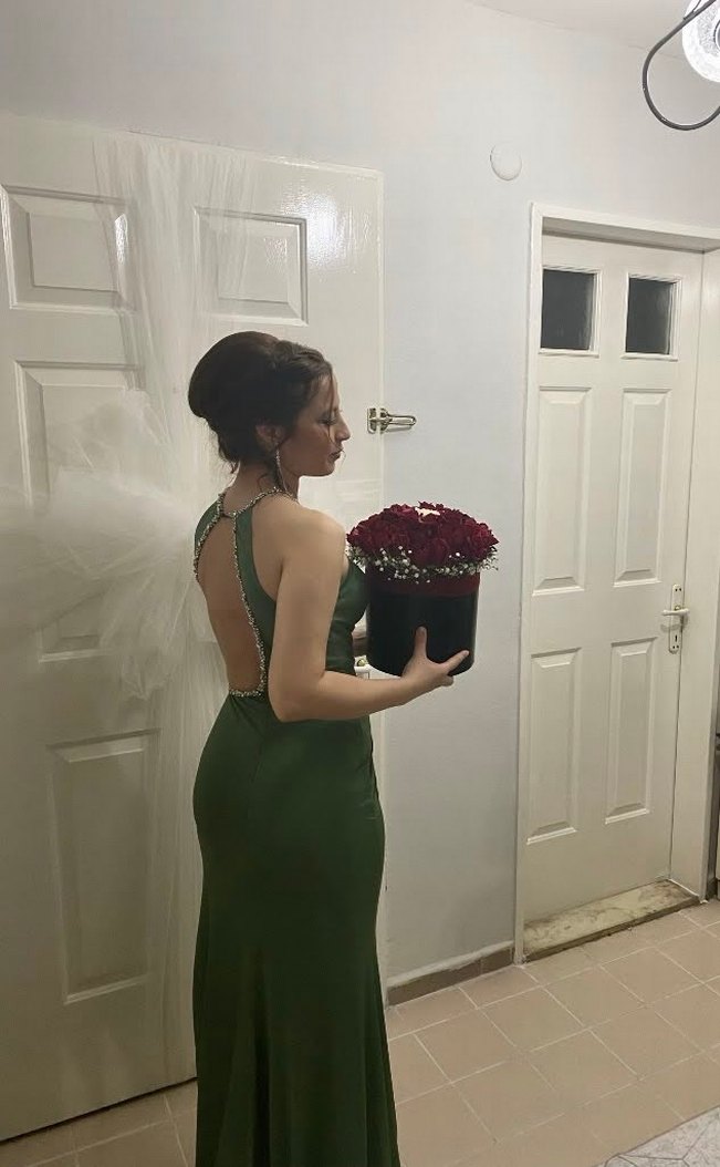 Drapeli Asimetrik Yaka Kadın Midi Elbise - Görsel 3