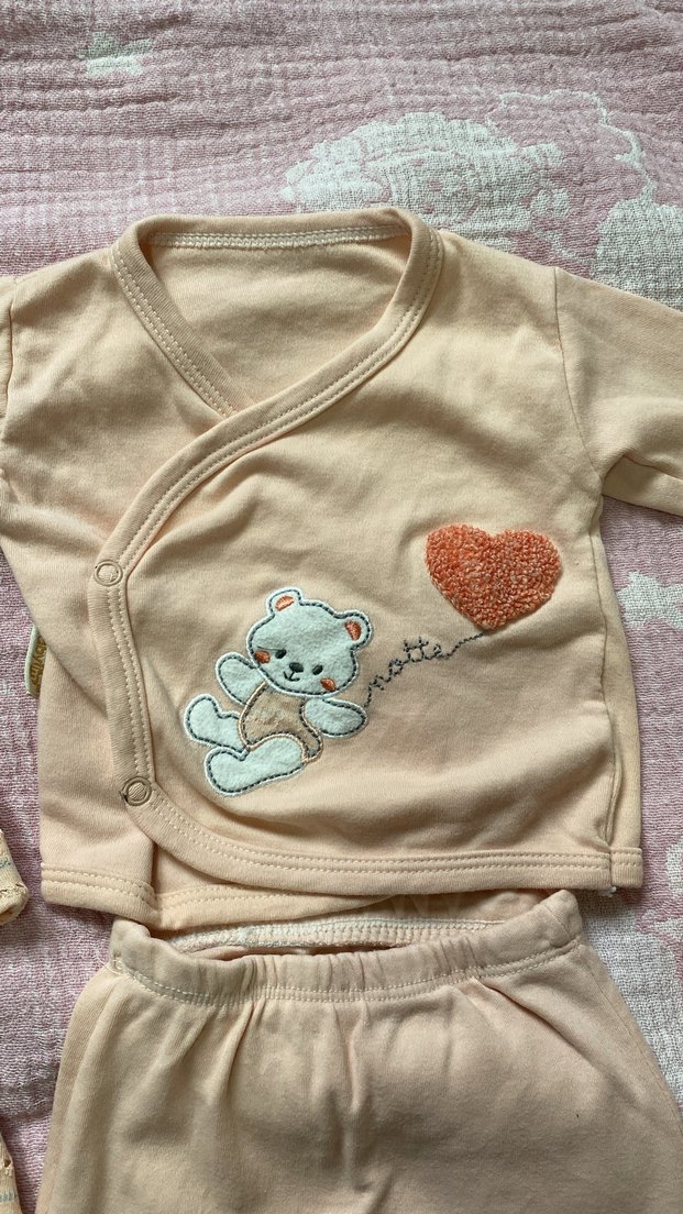 0-3 Ay Yenidoğan 5'li Bej Nakışlı Set - Görsel 3