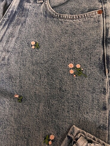 Mango Mango Jean