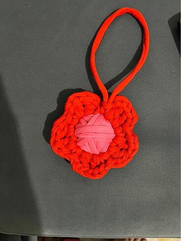 Çiçek charm