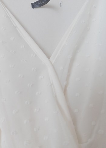 V Yaka Beyaz Şifon Mini Düğün Elbisesi - Görsel 5