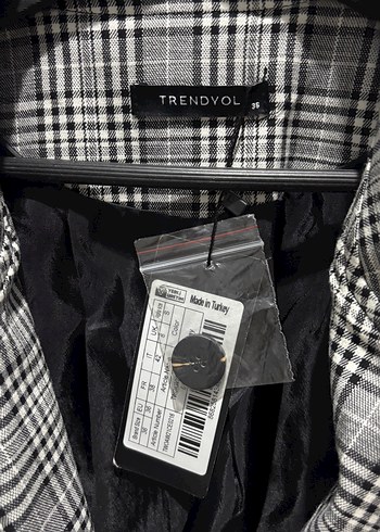 Trendyol & Milla Gri Ekose Düğmeli Kadın Blazer Ceket