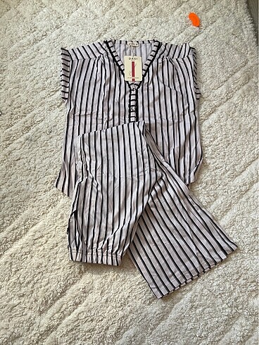 Dagi Pijama takımı