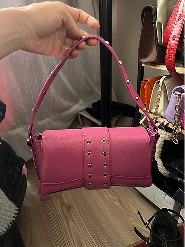 Pembe şık çanta
