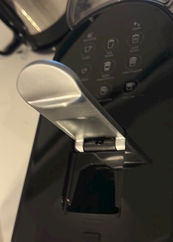 Nespresso Siyah Kahve Makinesi - Görsel 4