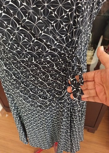 Navy V Yaka Midi Piliseli Kadın Elbise - Görsel 13