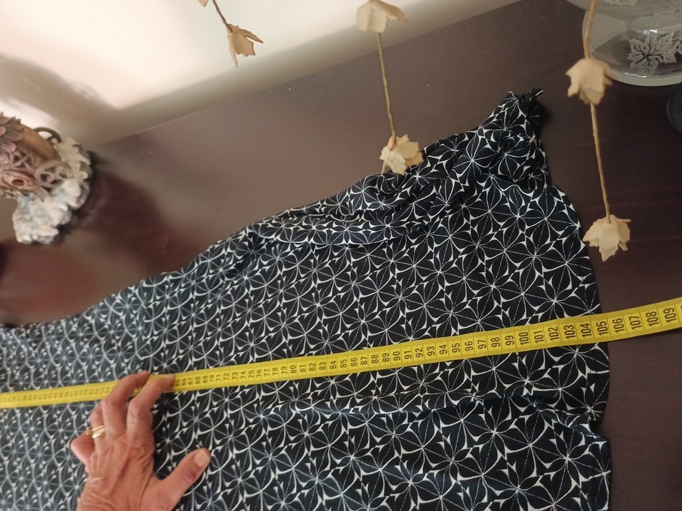 Navy V Yaka Midi Piliseli Kadın Elbise - Görsel 5