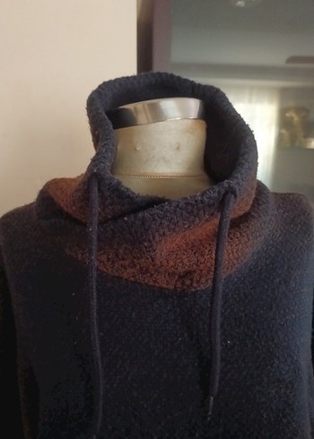 Kahverengi Yüksek Yakalı Örgü Kazak - Görsel 2