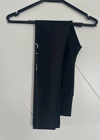 Calvin Klein Tayt