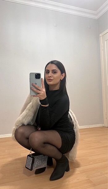 s Beden Siyah elbise